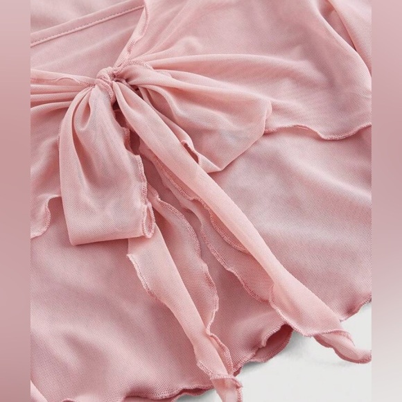 NEW SHEIN Pink Knotted Front Top. Size L NWOT - Picture 3 of 6